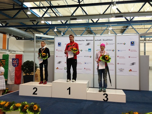 das TV Trio ganz oben - wer strahlt hier am glücklichsten? das TV Trio ganz oben - wer strahlt hier am glücklichsten?