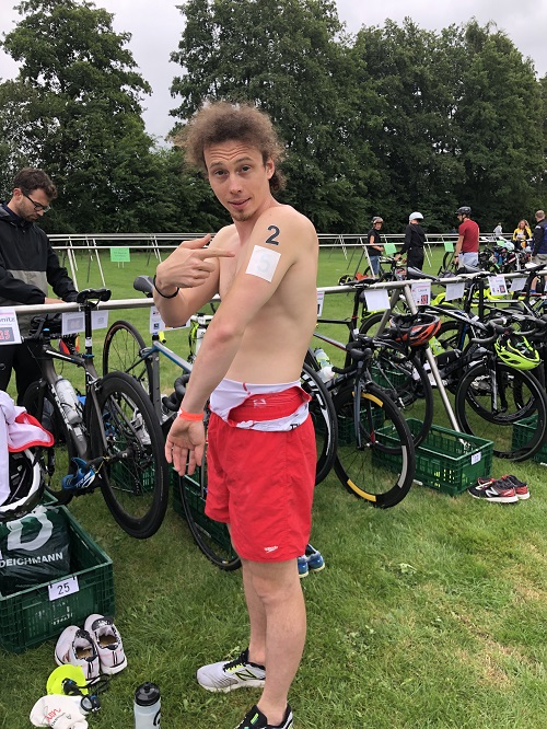 Jetzt klebt die Nummer aber!